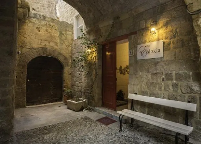 Ξενοδοχείο Evdokia 3*