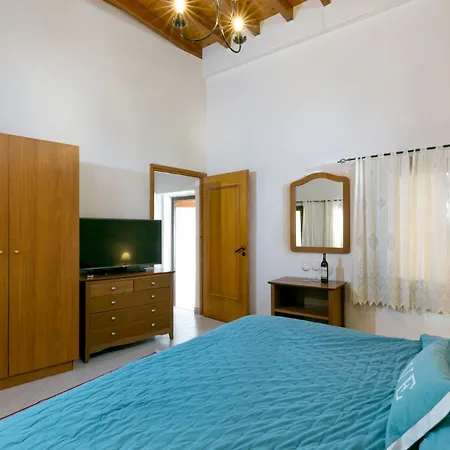 Evdokia 3*